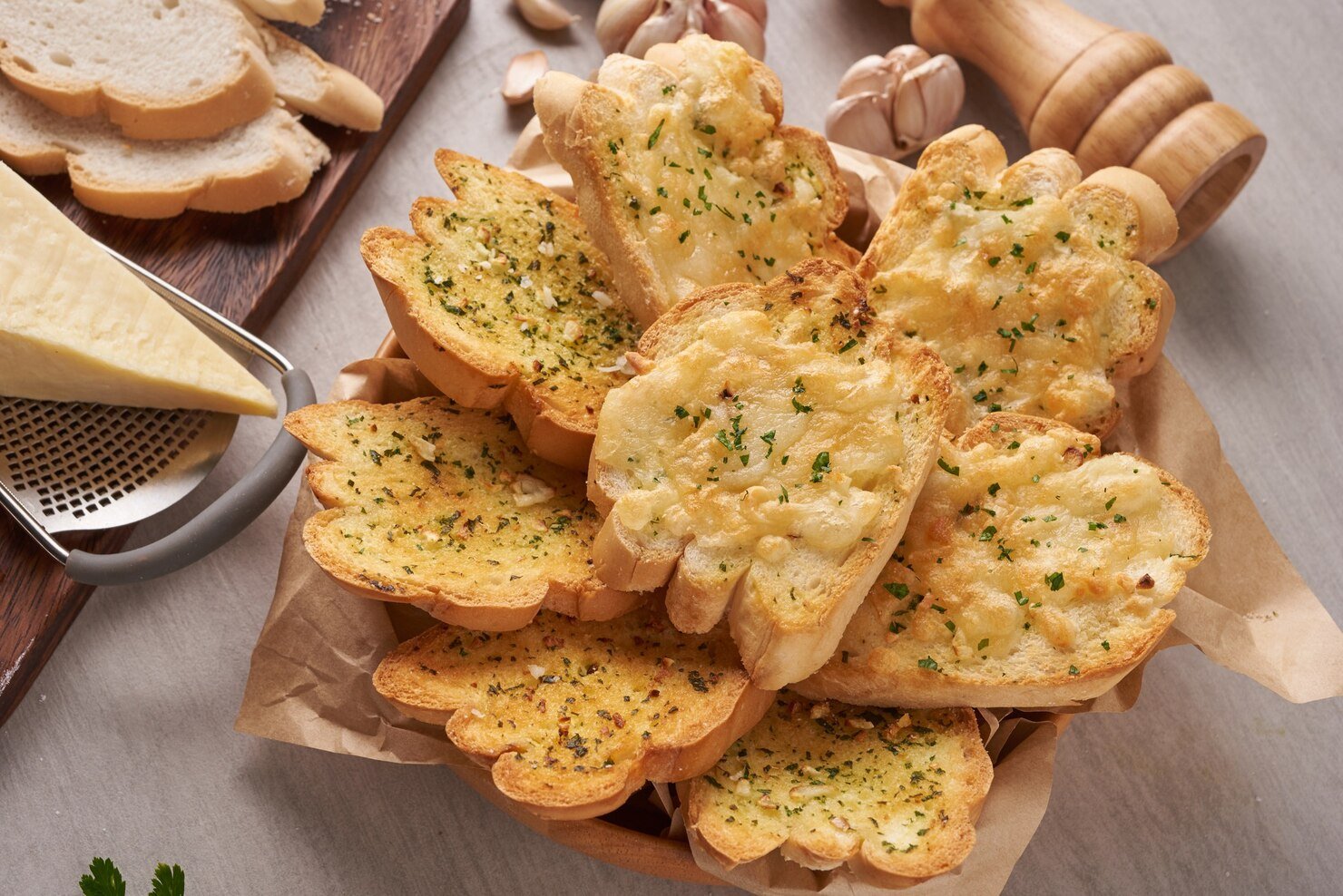 Vantagens de fazer o pão de alho na airfryer